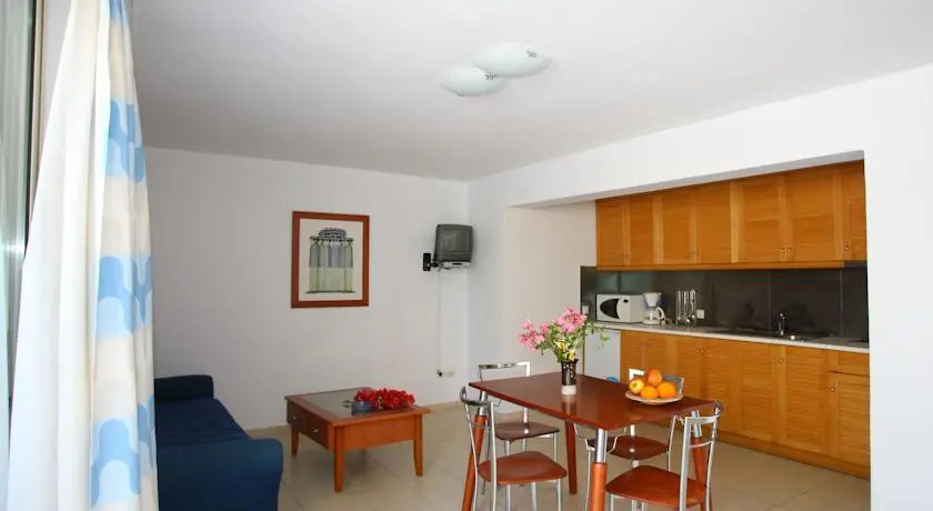 Oliv Apartments