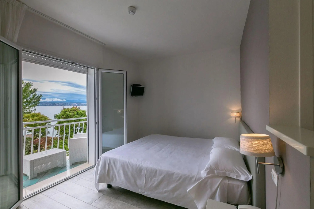 Hotel Saviola