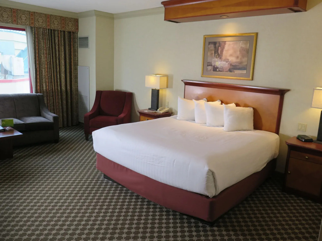 Harrahs Joliet Hotel & Casino - A Caesars Rewards Destination