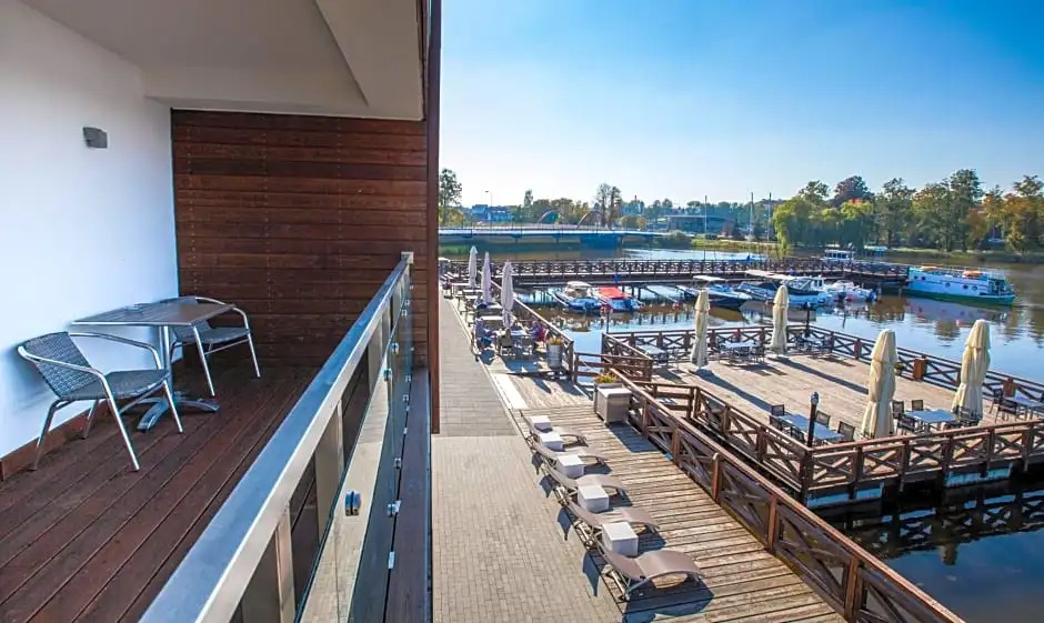 Hotel Port 110