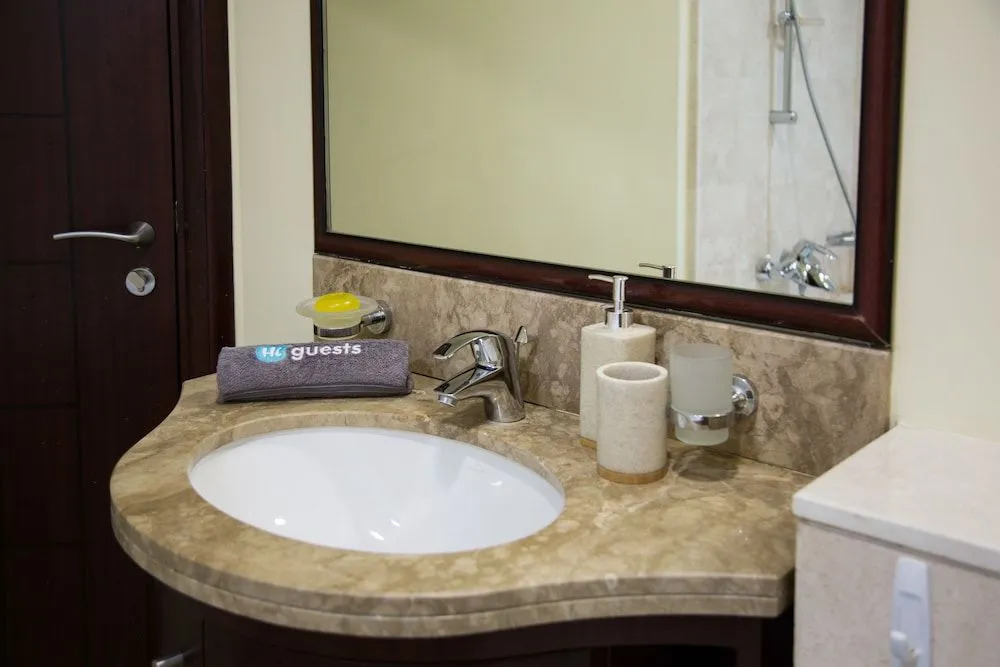 HiGuests - Grandeur Residences