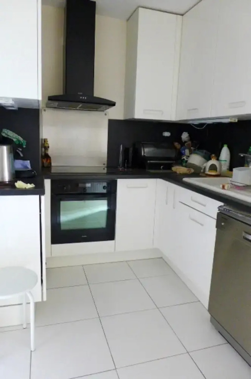 Apartment With 2 Bedrooms in Courbevoie, With Furnished Balcony and Wifi
