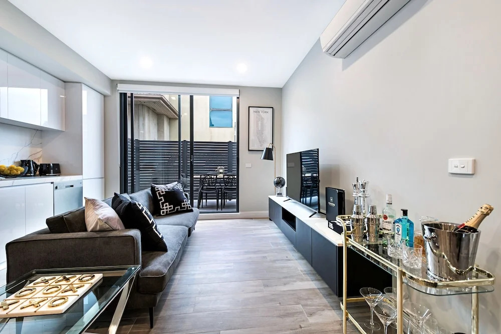 Manhattan Apartments - Caulfield North