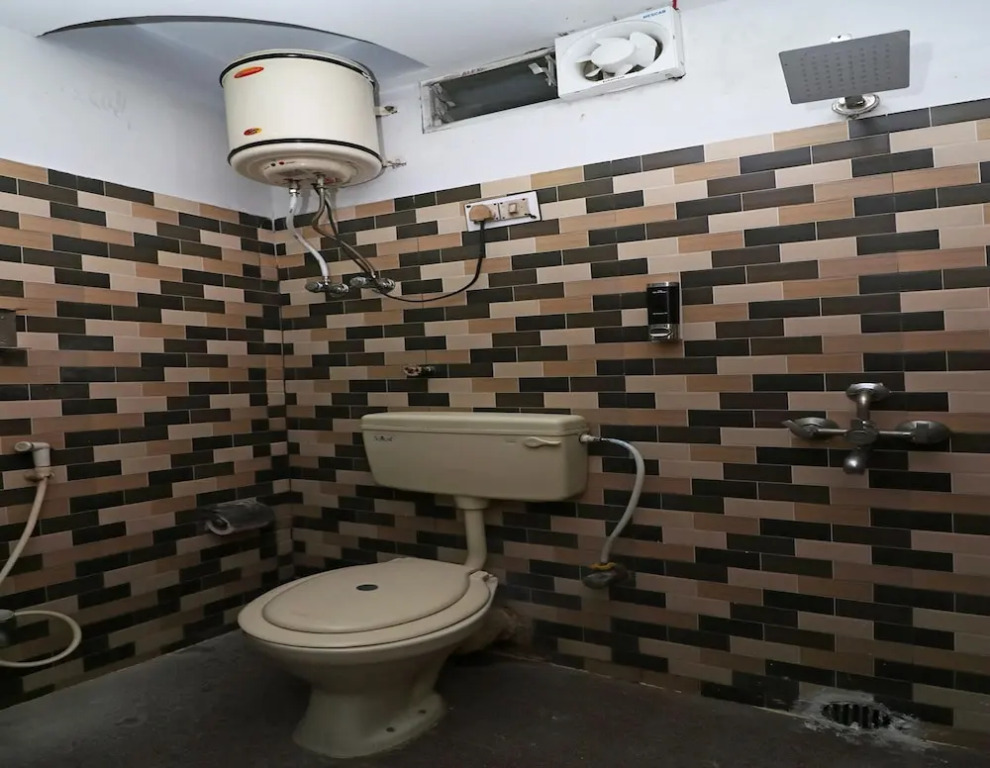 Silverkey Executive Stays 30334 Jaan Nagar Road