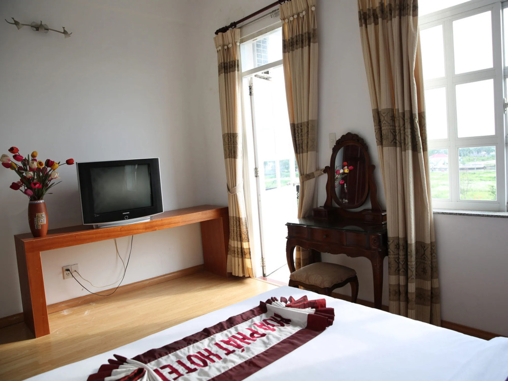 Hoa Phat Hotel & Apartment