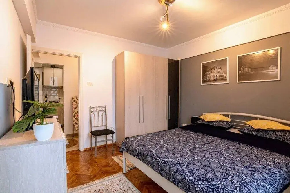 Modern & Stylish Apt of City 5min Beach