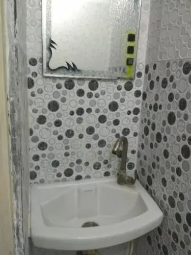 Hotel Karnataka Deluxe