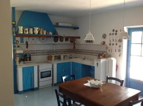 Trullo speciale vicino al mare