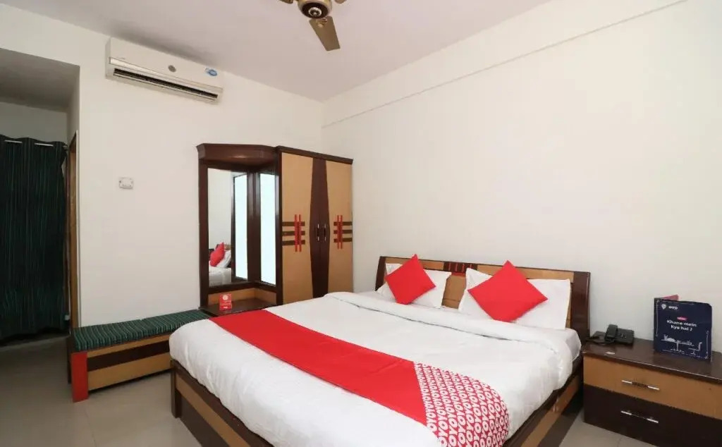 Hotel Canal View by OYO Rooms