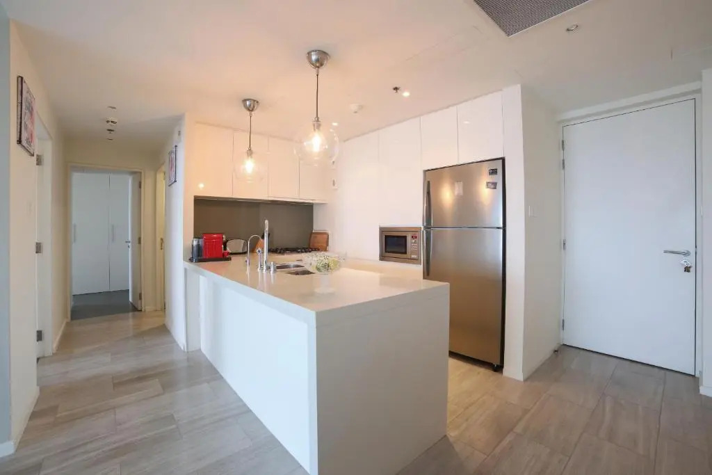 D1 Tower - 2BR Apartment - Allsopp&Allsopp