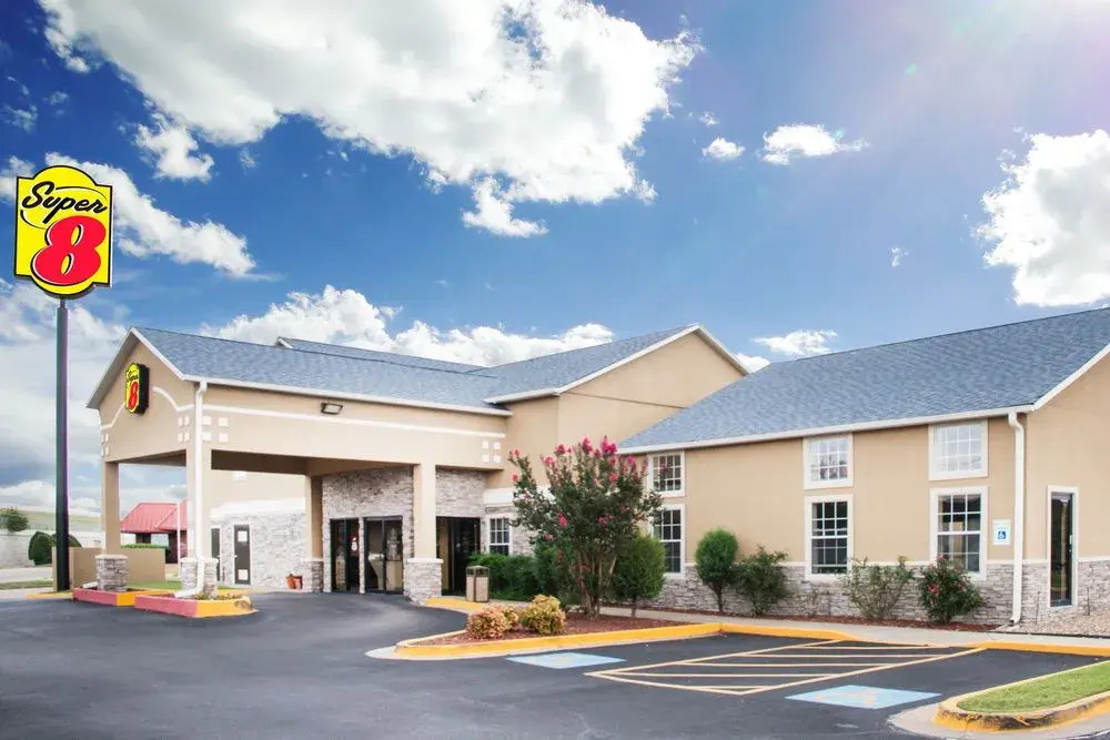Super 8 Tulsa Ok