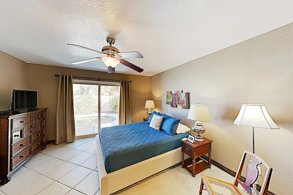 New Listing! Mountain-view W/ Private Pool 2 Bedroom Home