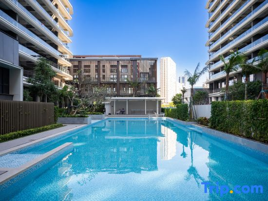 Liangting Lux·Platinum Joy Center Hotel Apartment (Sanya Dapeng City Store)