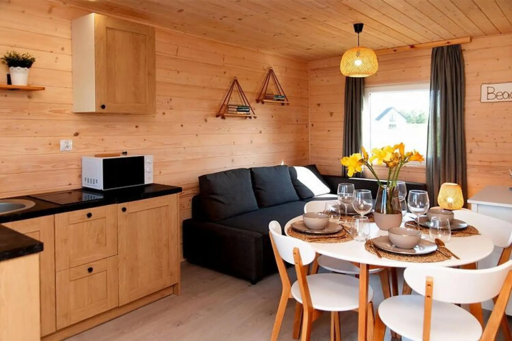 Holiday village with an outdoor pool and a sauna, Gaski