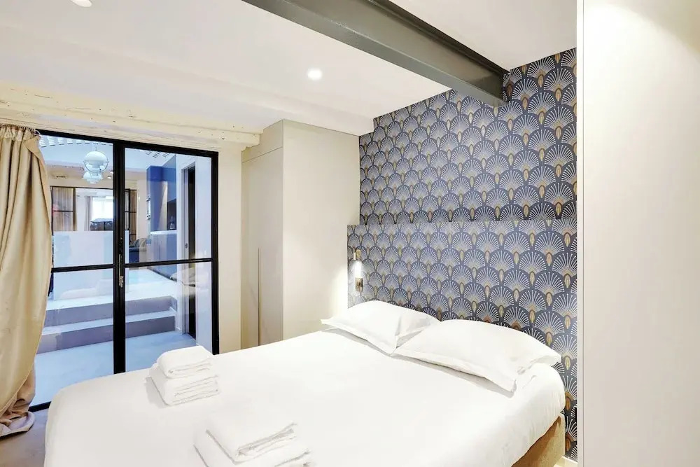 Stunning Apartment - 4br/8p - Mail