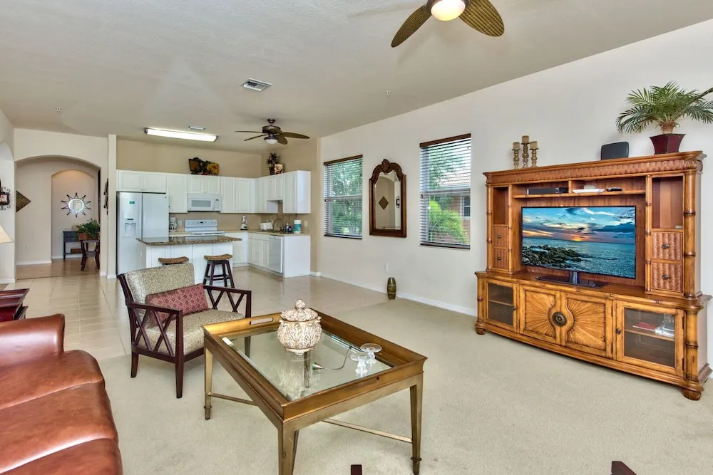 Gattino Vacation Rental by NFVH
