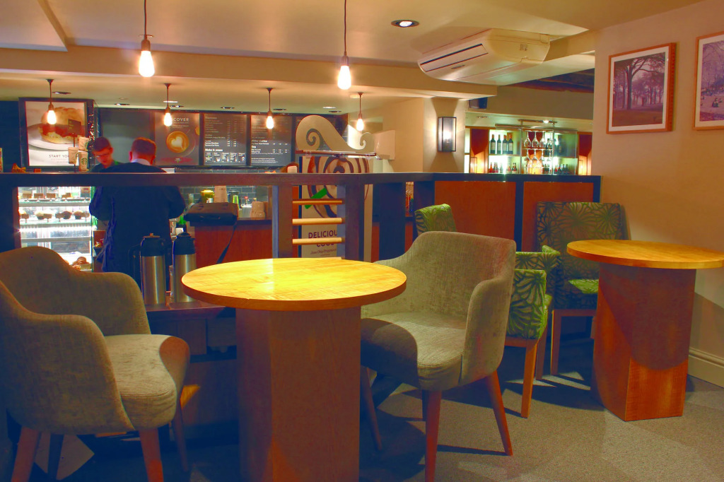 Lodge at Bristol