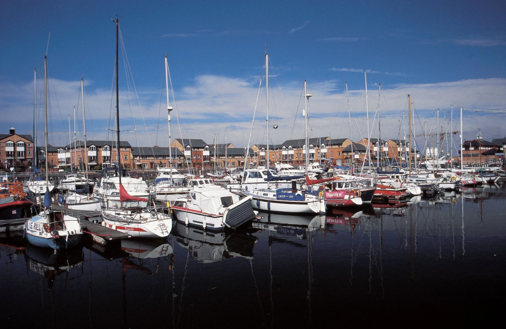 Holiday Inn Express Cardiff Bay by IHG