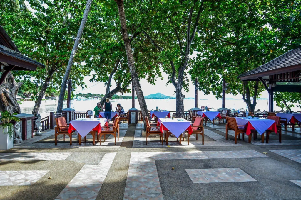 First Bungalow Beach Resort