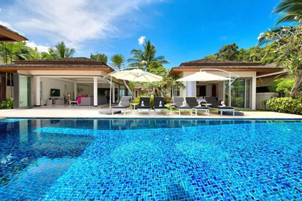 Baan  Feung Fah