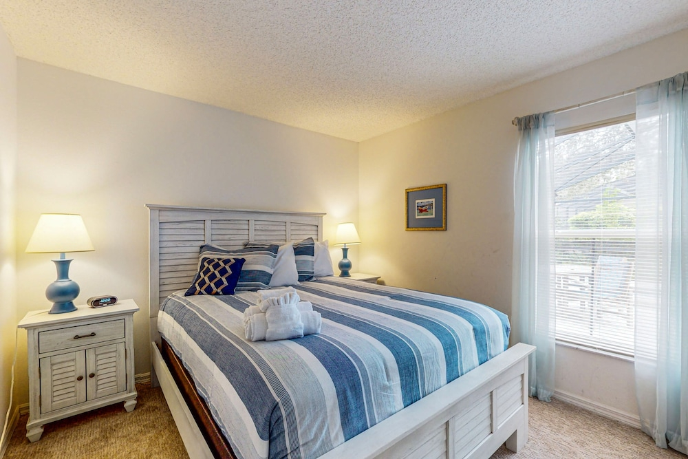 Spacious Home With Private Pool & Resort Amenities - 5 Miles From Disney World