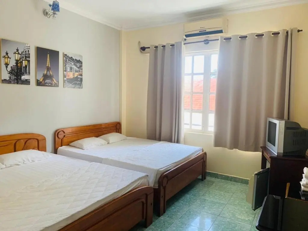 Hoang Yen Hotel