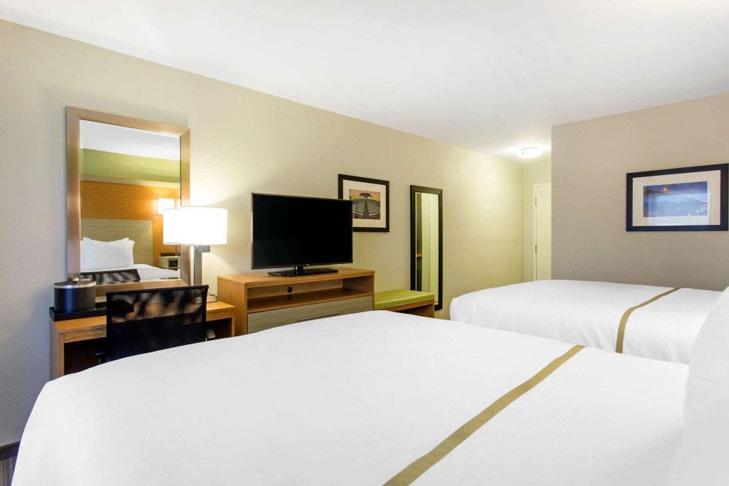 Gallus Stadium Park Inn, an Ascend Collection Hotel