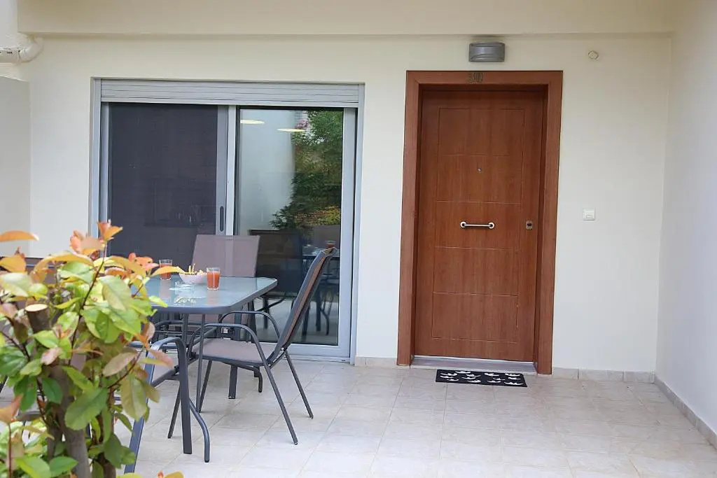 2 Bedroom Apartment near the Athens Airport, Spata