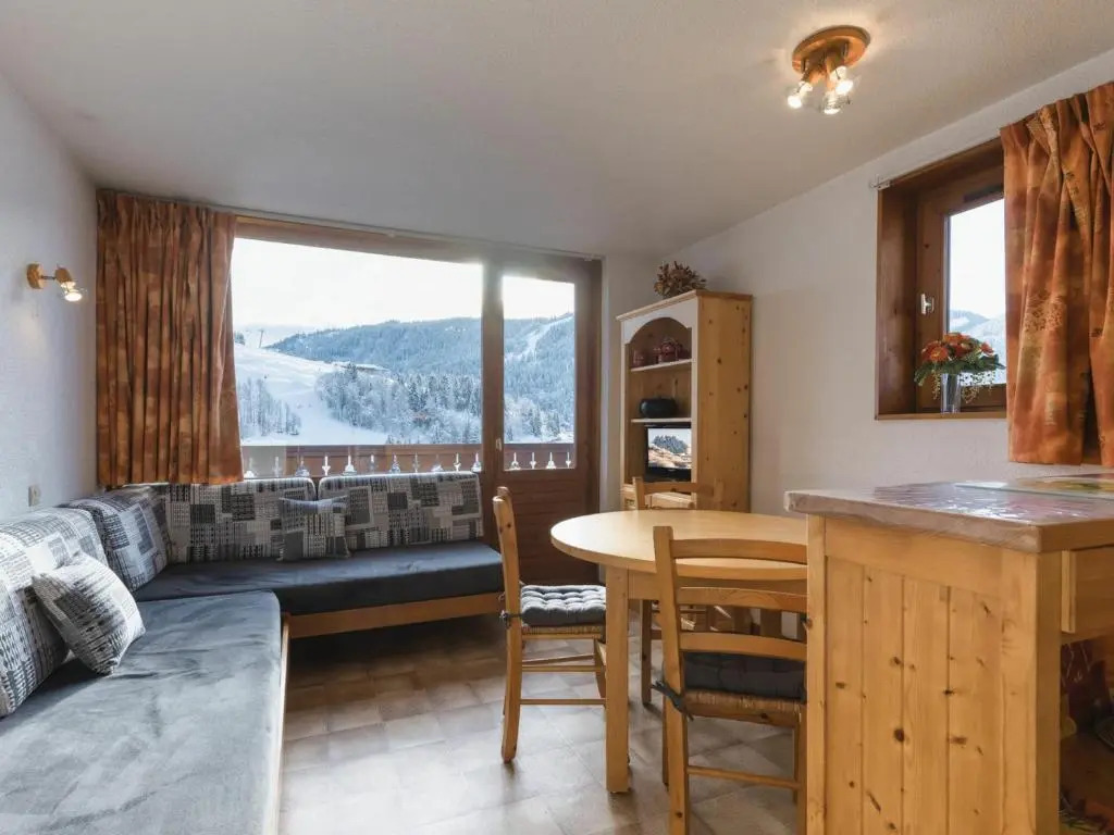 Appartement La Clusaz, 2 pièces, 5 personnes - FR-1-304-33