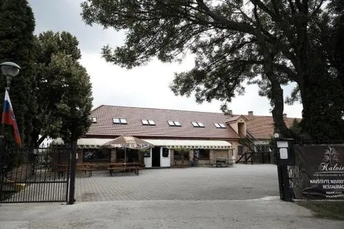 Kalvín Restaurant & Pension