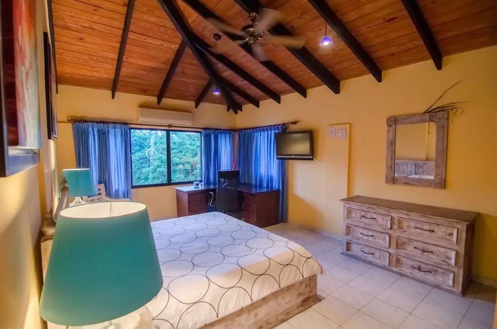 Plaza Colonial Penthouse
