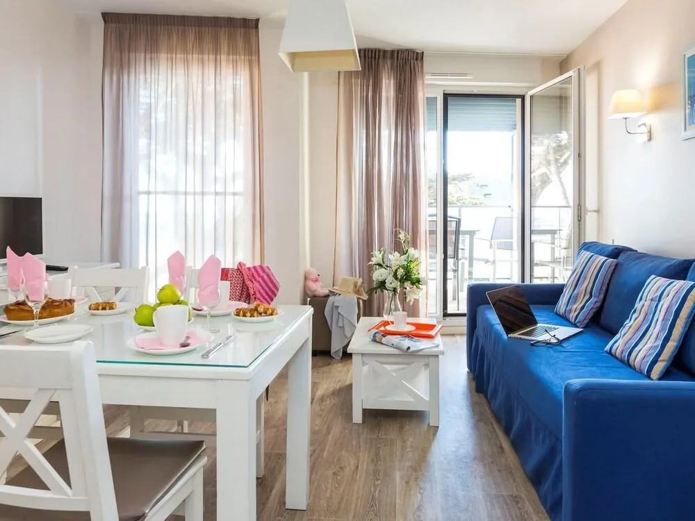 Apartment in La Baule With Sea View