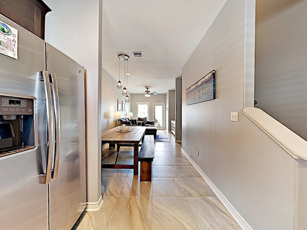 Shorely Our Paradise - 4 Br Townhouse