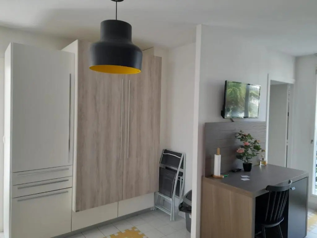 Studio 25 m Manganao Joela 4 personnes avec machine a laver