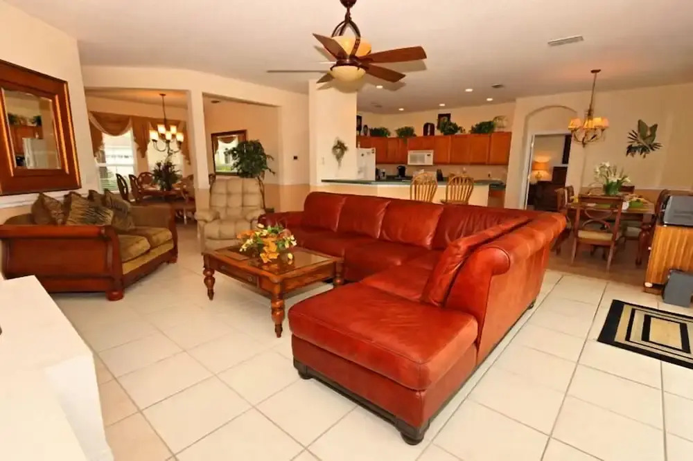 337 Belfry 6 Bedroom Villa by RedAwning