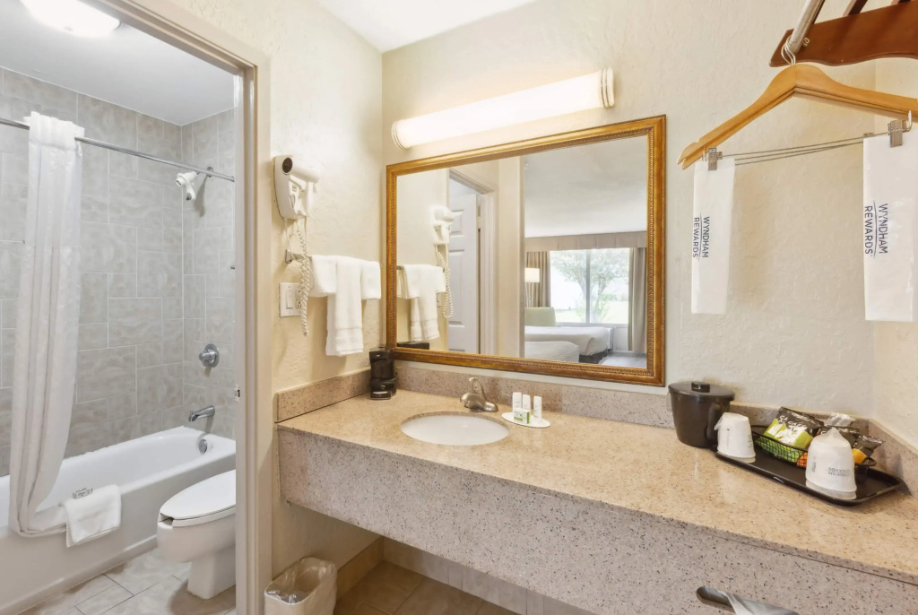 Ramada by Wyndham Houma