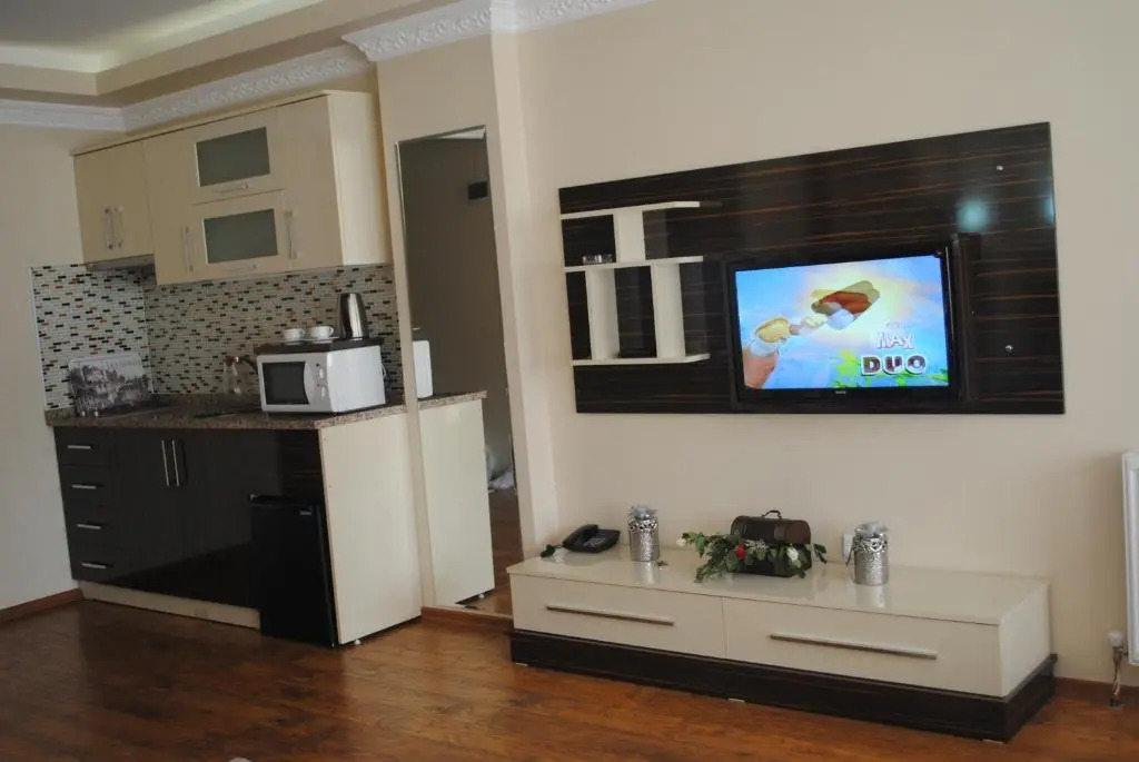 Diamond Suite & Residence