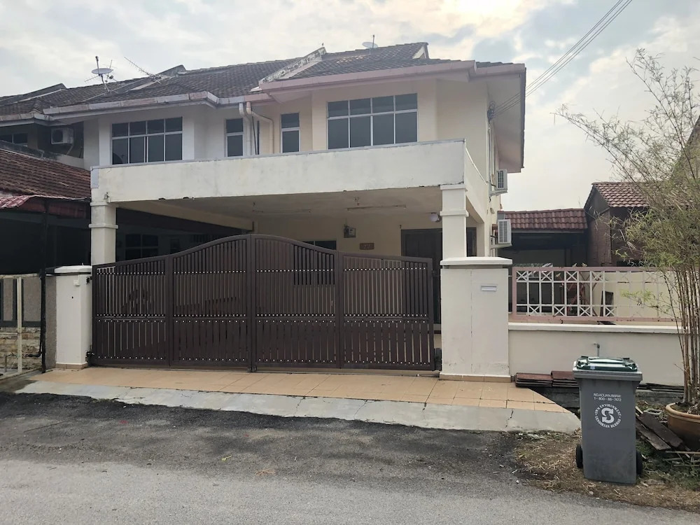 New Casa De Monte