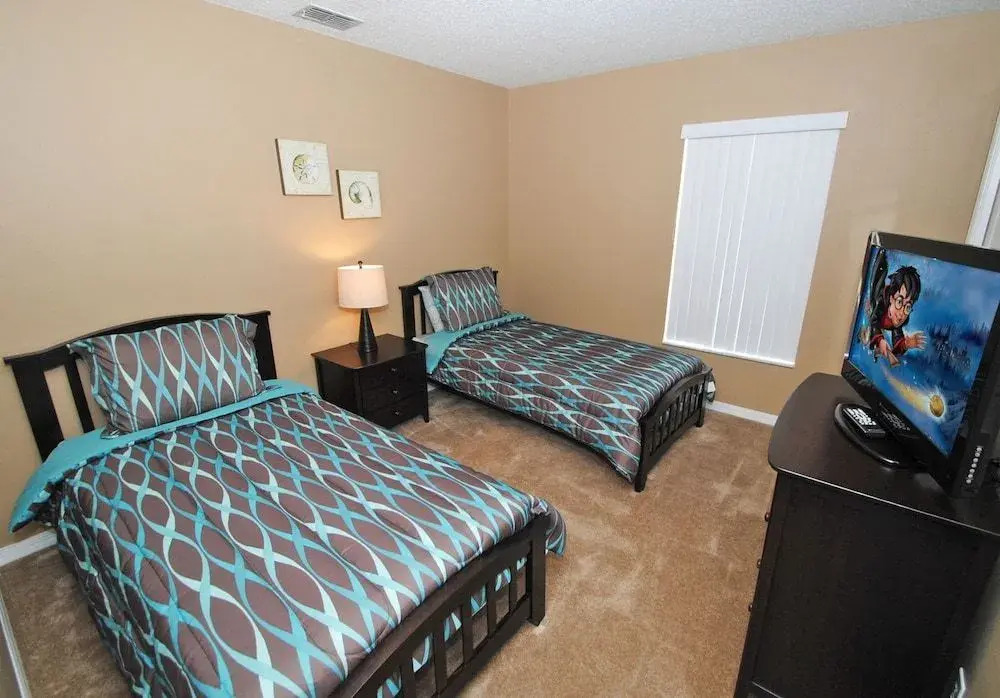 179EV South View 5 Br villa by RedAwning