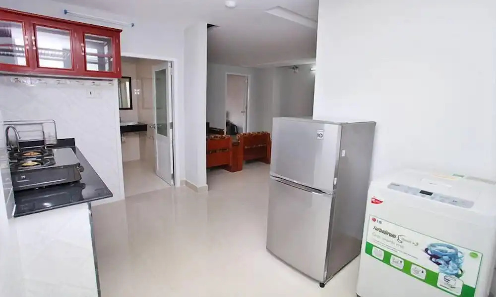 White Swan Apartment