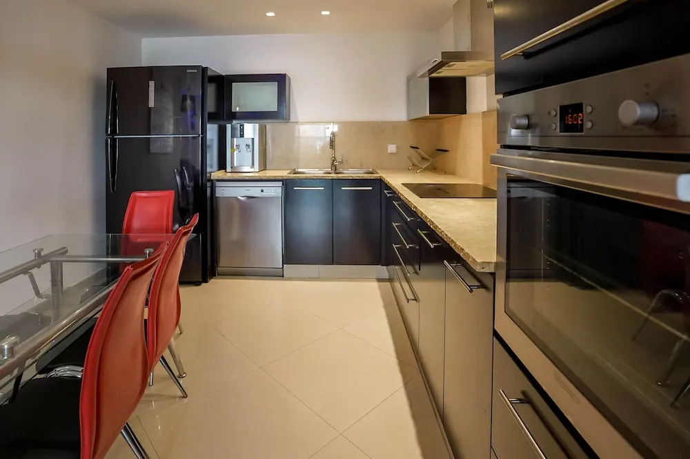 YalaRent Palmore Resort apartments