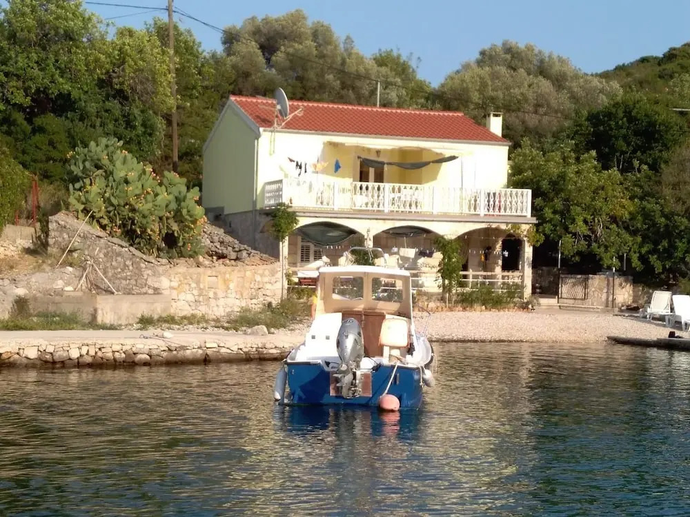 Roki - 10 m From Beach - A2 Mali
