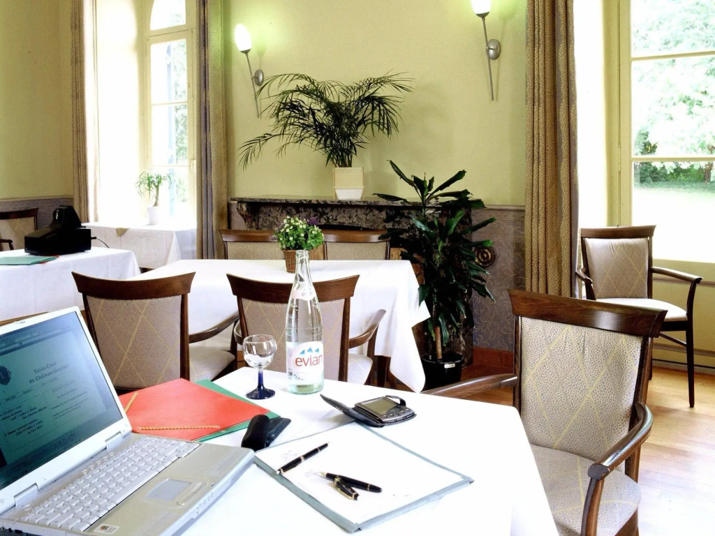 Logis Le Parc Hotel & Spa