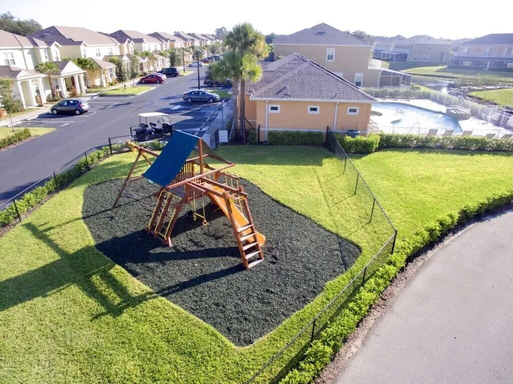3-Bedroom Villa in Four Corners 1538TA