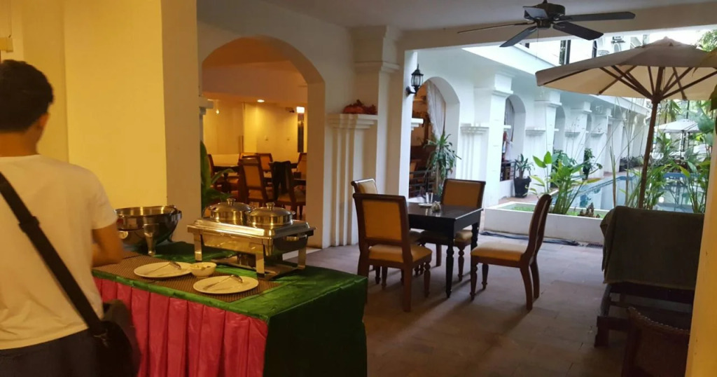 Angkor Vireak Chey Hotel