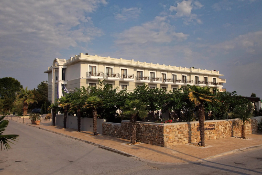 Danai Hotel