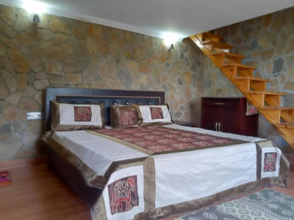 Poetry By The Hills Homestay, Mukteshwar
