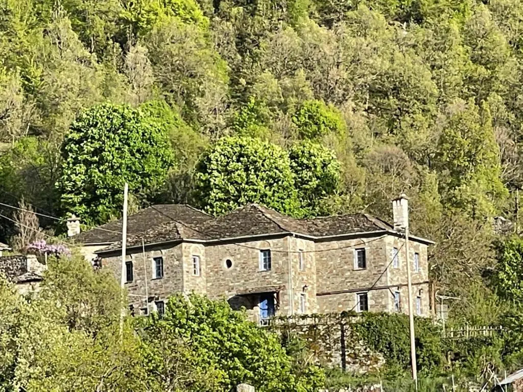 Chariklia Traditional House