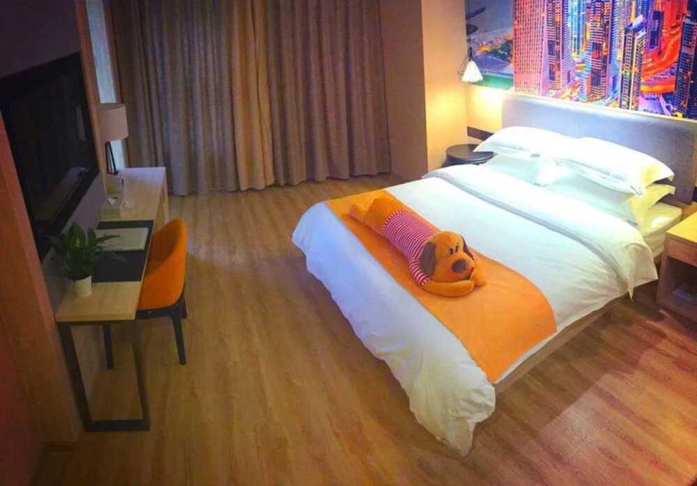Shuangfa Hotel (Chengdu East Station)