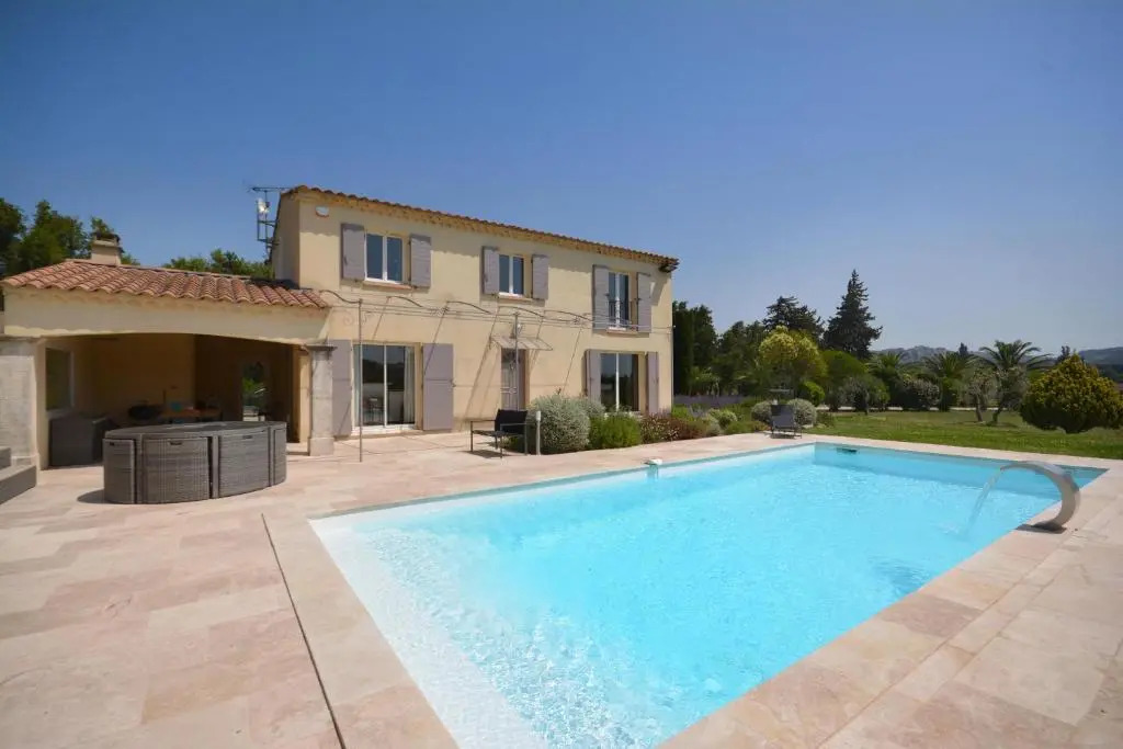LA BASTIDE DE LUSON Villa 4 chambres Spa Sauna Piscine chaufée boulodrome